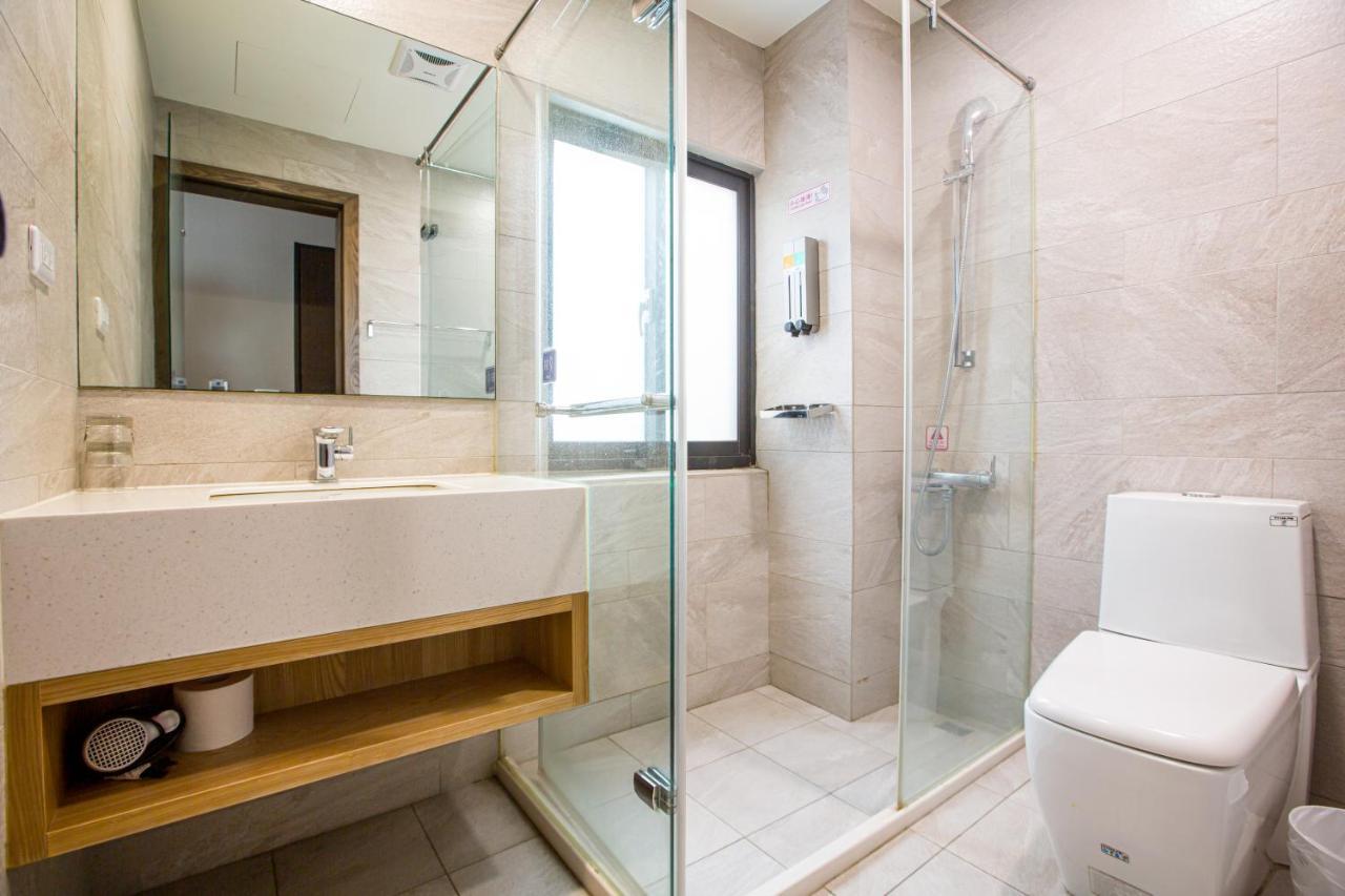 Easylazy Inn Tchaj-čung Exteriér fotografie