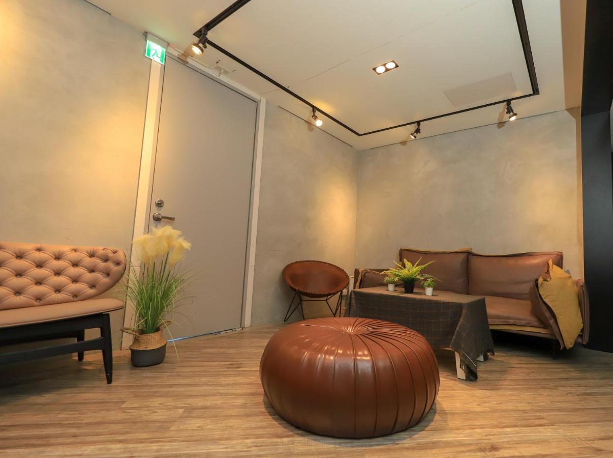 Easylazy Inn Tchaj-čung Exteriér fotografie